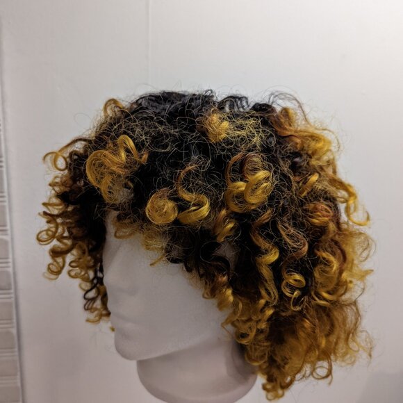 Ombre-Coloured Afro Wig - Picture 2 of 6